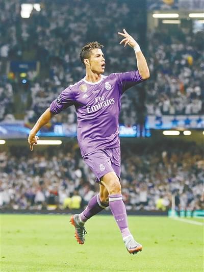 哈登获独行侠13亿报价！浓眉亲自招募，欧文承诺重返巅峰.